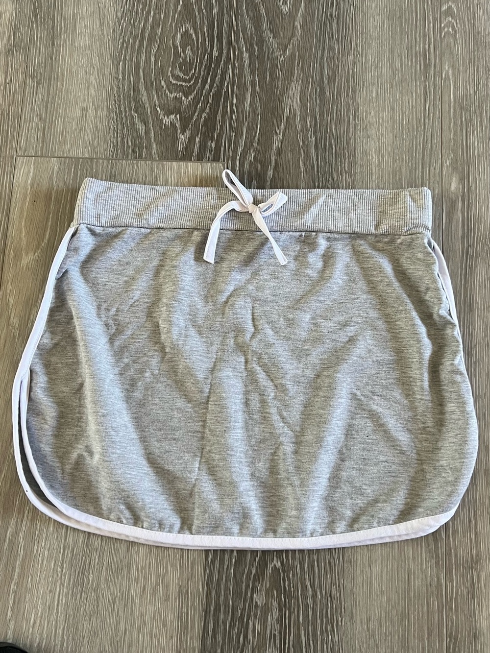 Casual Gray Drawstring Mini Skirt with White Trim